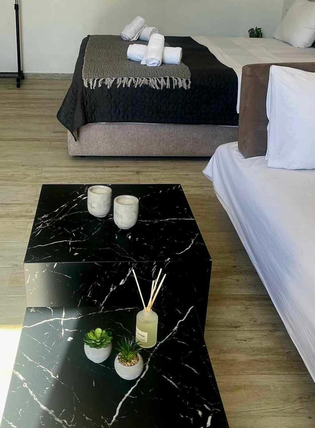 Maya Apartments, Modern And Convenient Apartments With Private Parking Skiáthos Eksteriør bilde