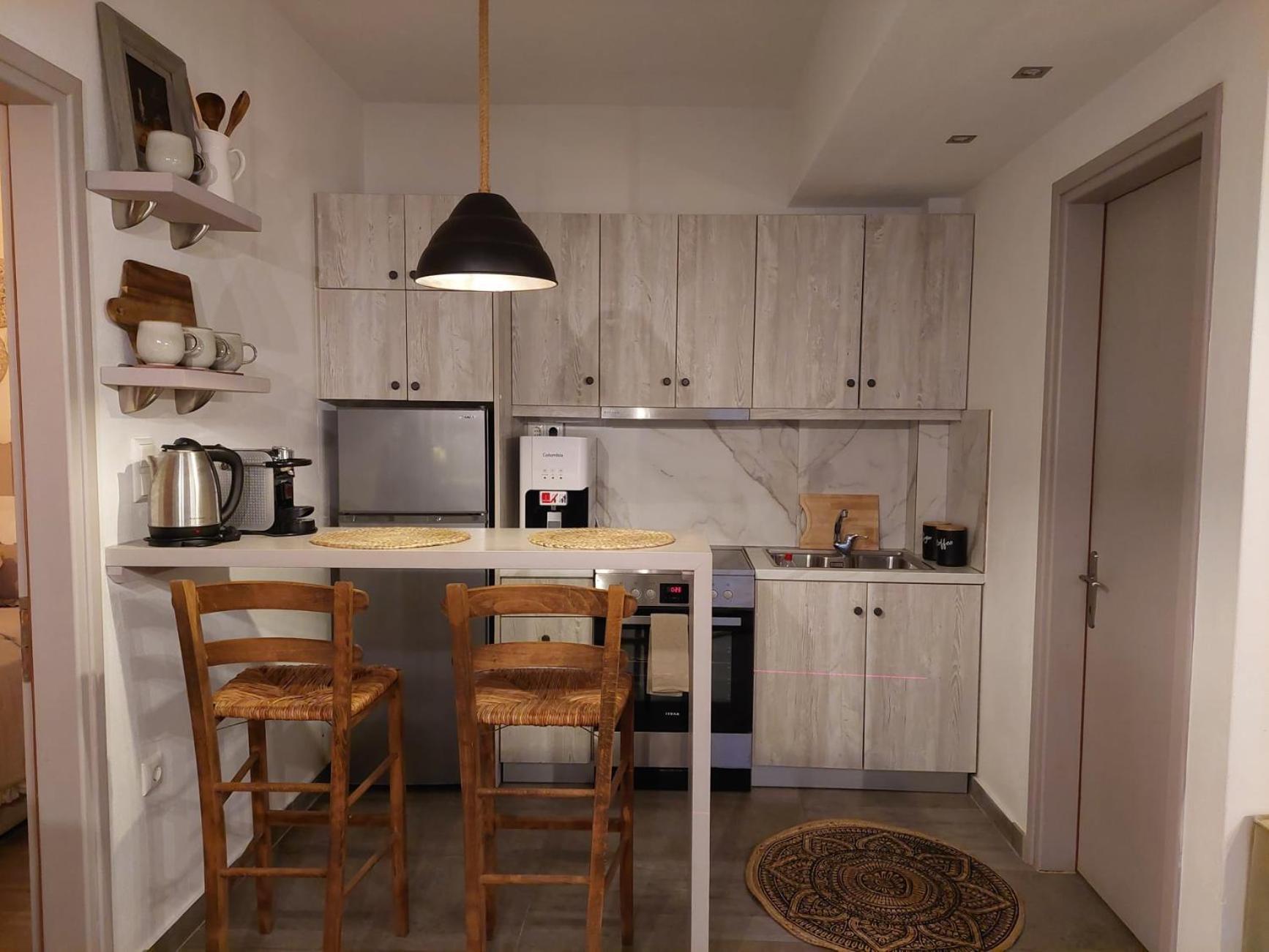 Maya Apartments, Modern And Convenient Apartments With Private Parking Skiáthos Eksteriør bilde