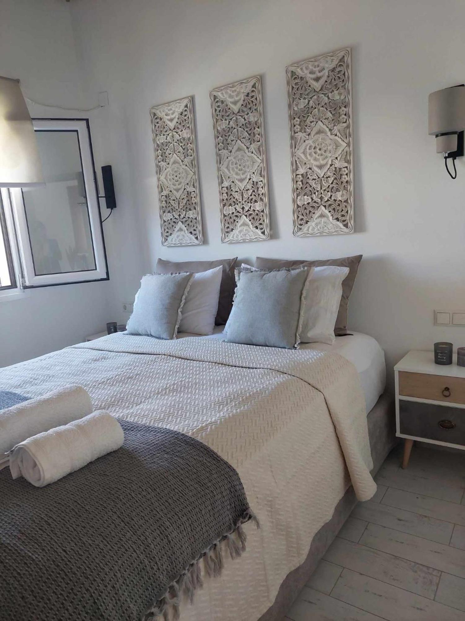 Maya Apartments, Modern And Convenient Apartments With Private Parking Skiáthos Eksteriør bilde