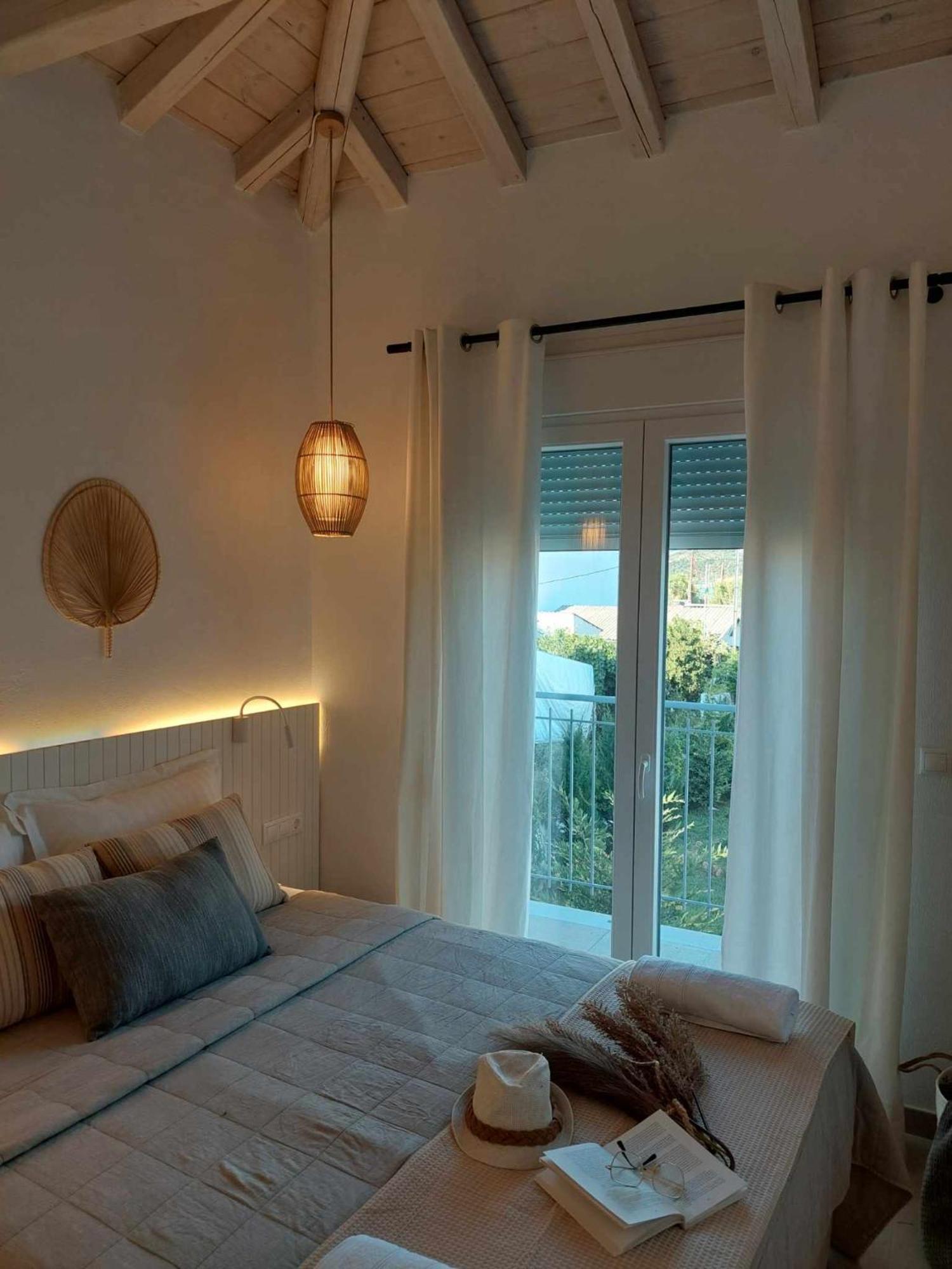 Maya Apartments, Modern And Convenient Apartments With Private Parking Skiáthos Eksteriør bilde