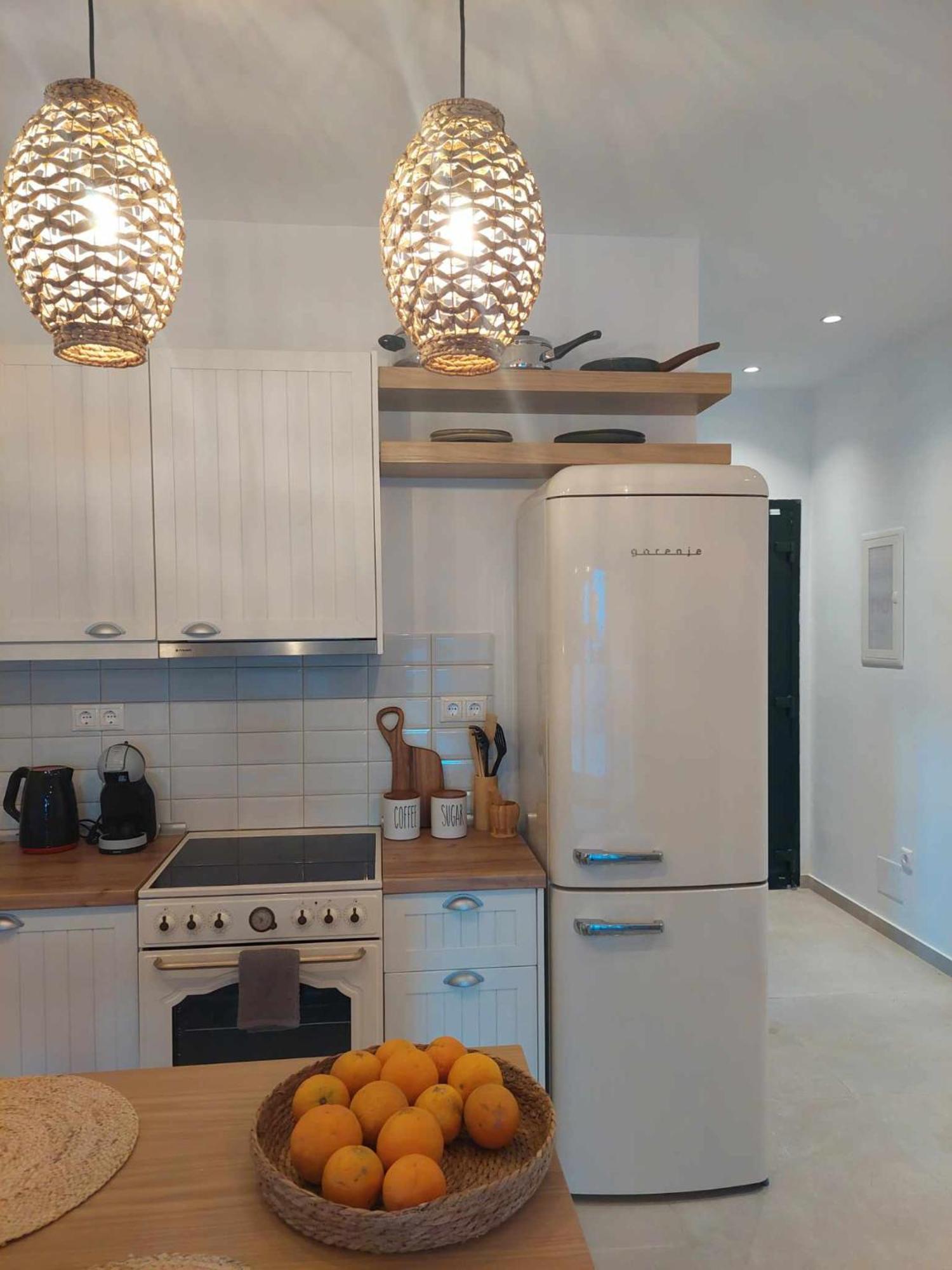Maya Apartments, Modern And Convenient Apartments With Private Parking Skiáthos Eksteriør bilde