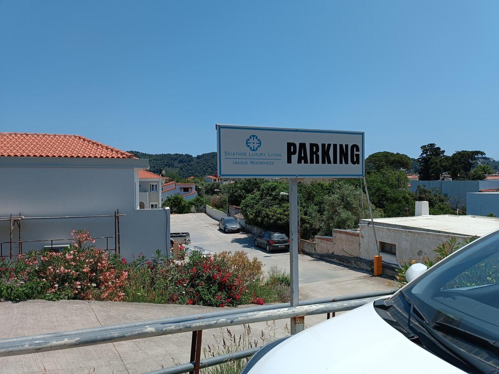 Maya Apartments, Modern And Convenient Apartments With Private Parking Skiáthos Eksteriør bilde